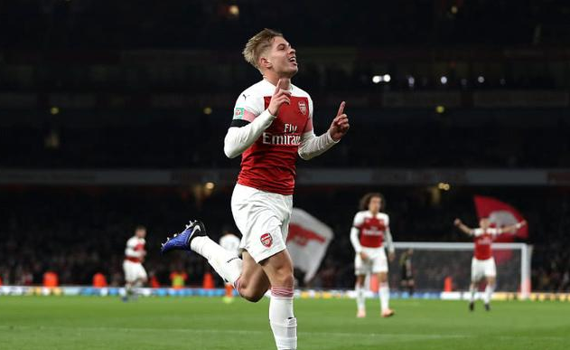  阿森纳补时绝平利物浦，北伦敦德比战平收场